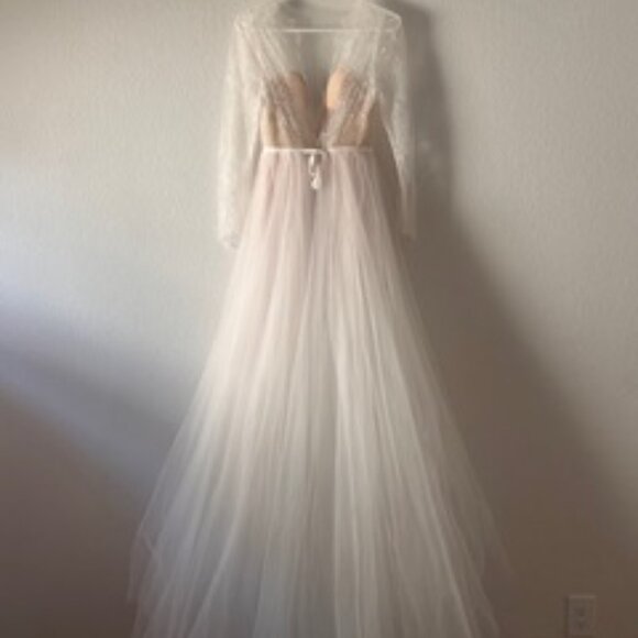 Watters Rutledge BHLDN Wedding Dress - Picture 7 of 11